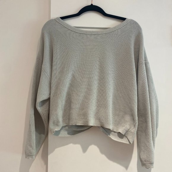 Twist Back Tie Sweater - Picture 3 of 3